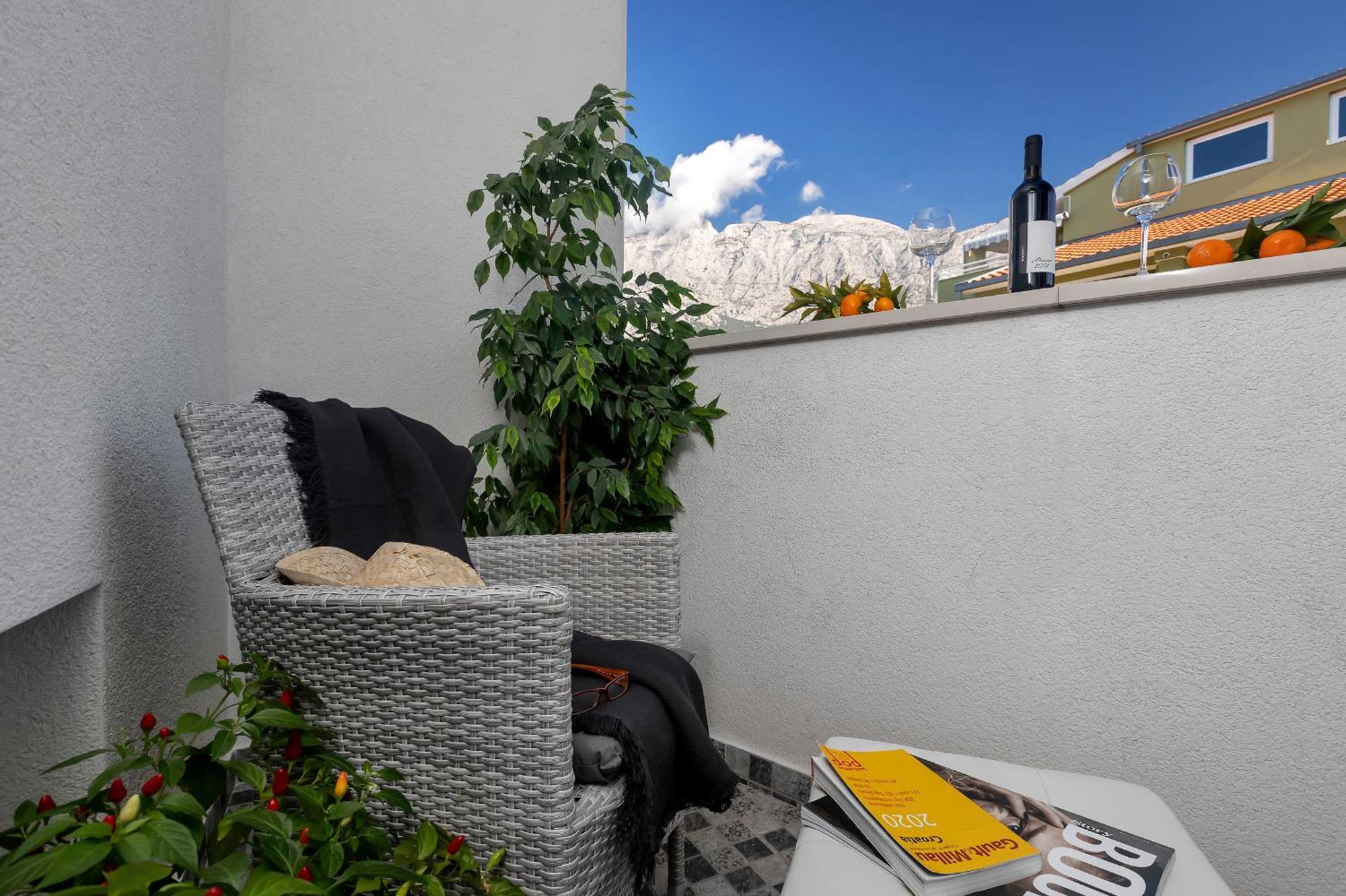 Apartments Strada Тучепи Екстер'єр фото