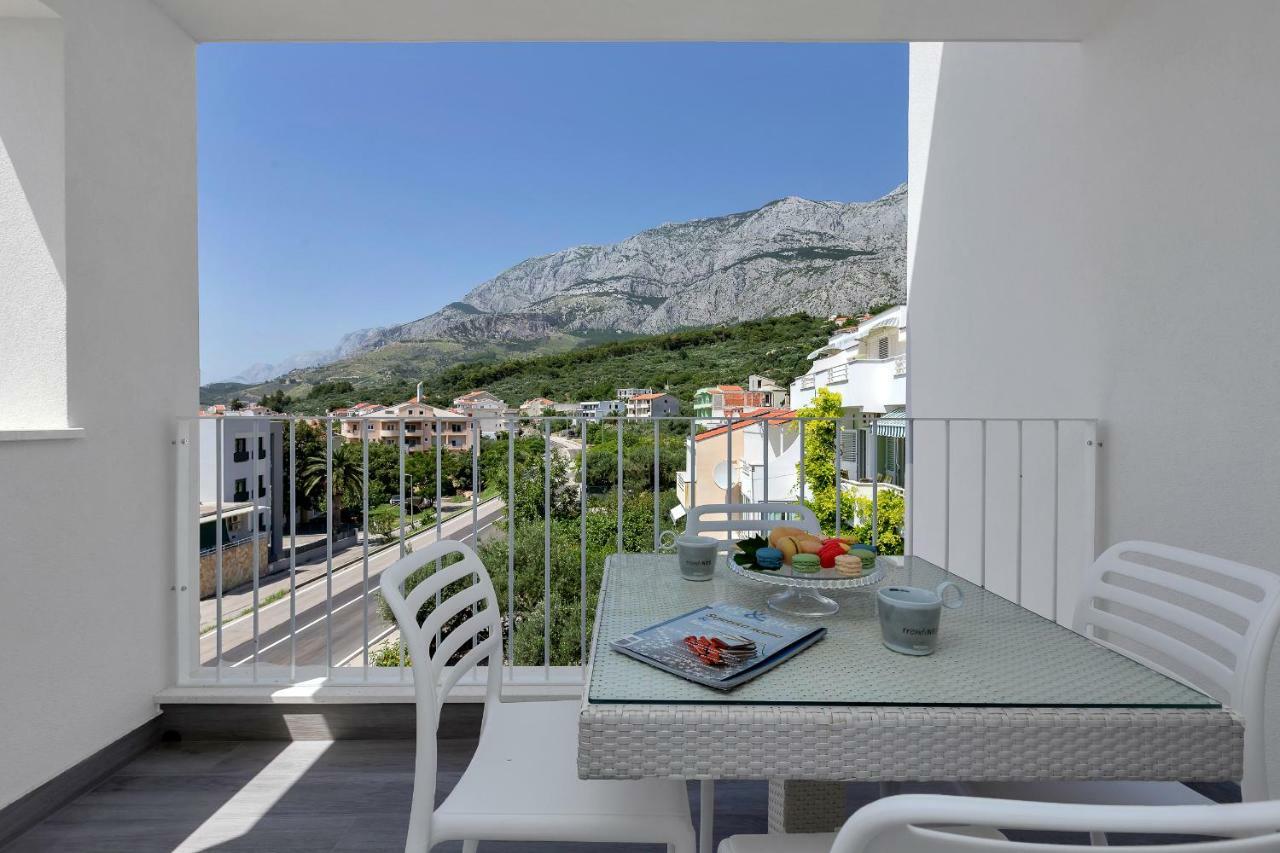 Apartments Strada Тучепи Екстер'єр фото
